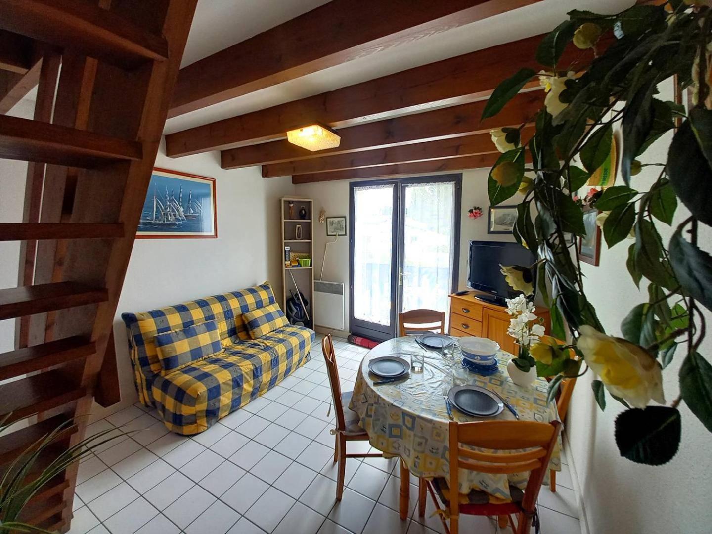 Meschers Sur Gironde - Appartement - Residence Sur Le Port Avec Balcon Bagian luar foto
